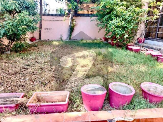 House for sale in 6 ڈی ایچ اے فیز, کراچی ڈویژن
