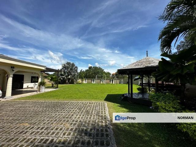 House for sale in Sendayan Village, Negeri Sembilan
