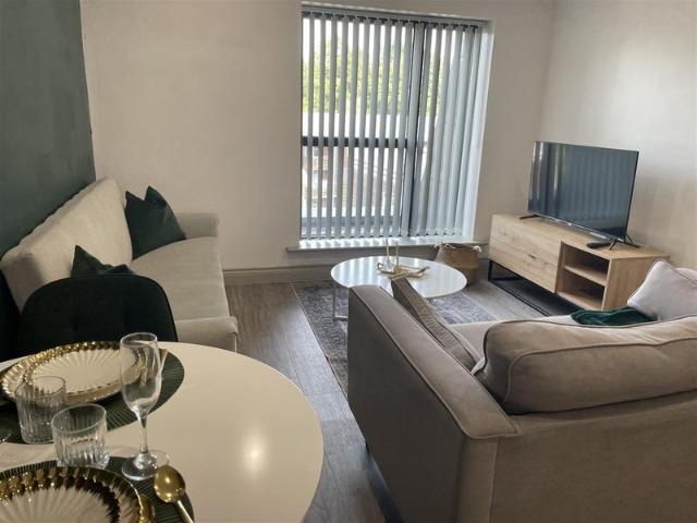 Apartment for rent in Leylands, West Yorkshire