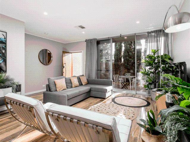 Townhouse for rent in Horseshoe Creek, South Australia