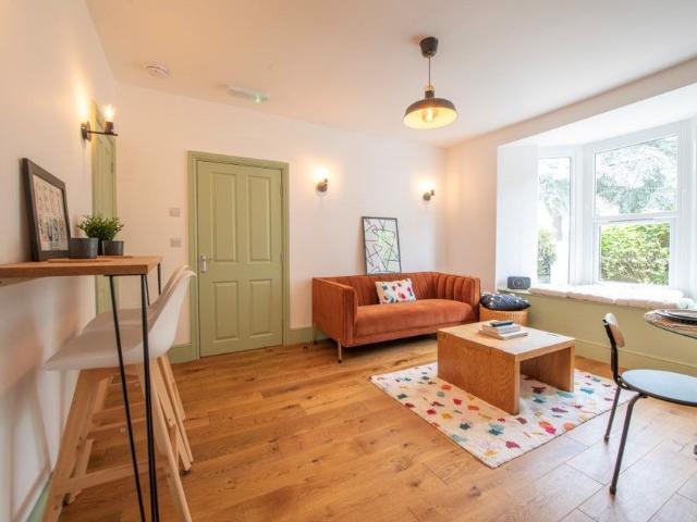 Room for rent in Kingswood