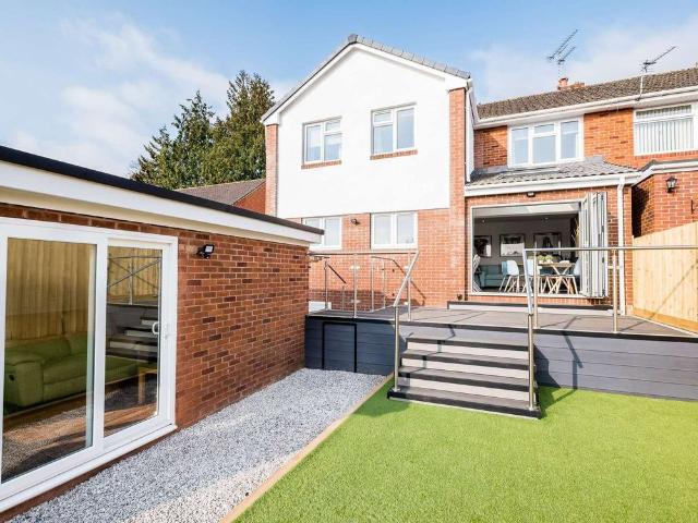 Room for rent in Watergate, Devon