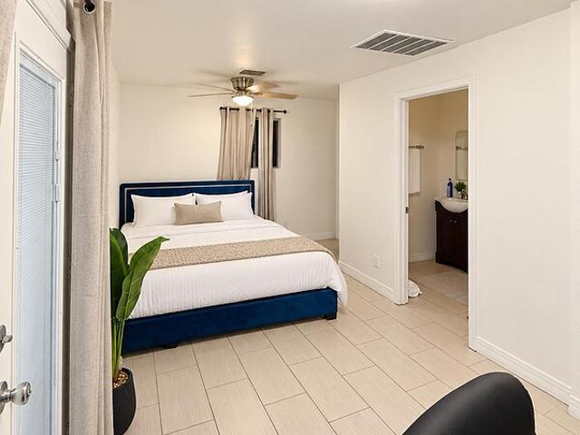 Room for rent in Laveen, Arizona