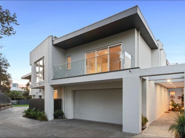 Townhouse for sale in Camerons Creek, Victoria