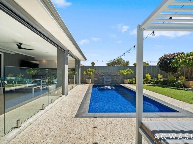 House for sale in Golden Bay, Western Australia
