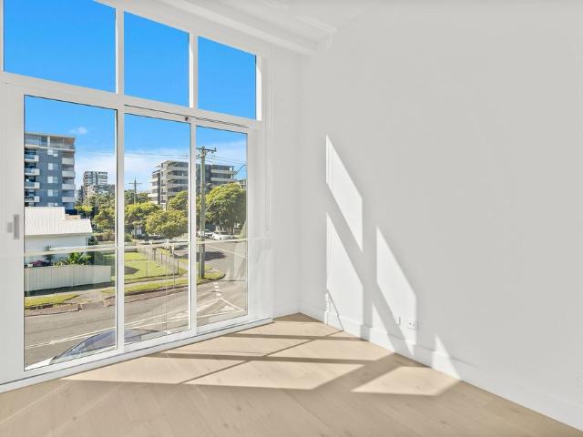 Townhouse for rent in Wollongong West, New South Wales