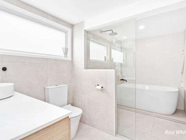House for rent in Cooee Bay, Queensland