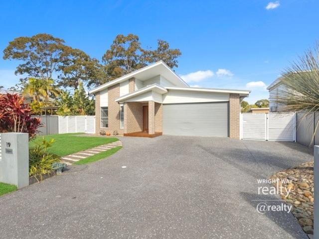 House for sale in Old Erowal Bay, New South Wales