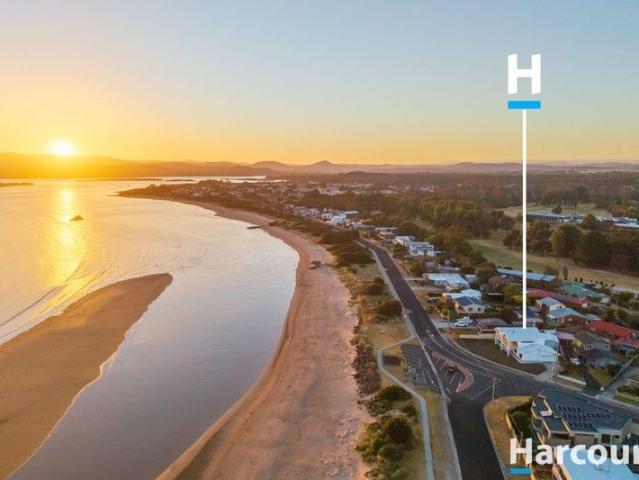 House for sale in Shearwater, Tasmania