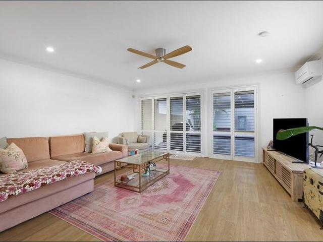 Townhouse for rent in Fernbrook, Queensland