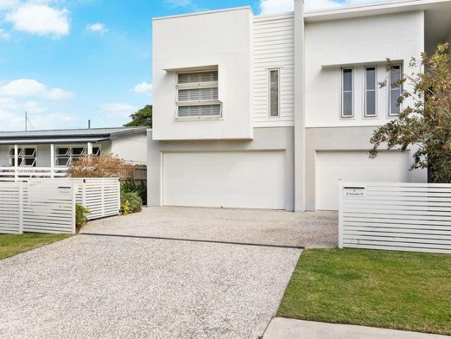 Townhouse for sale in Toombul, Queensland