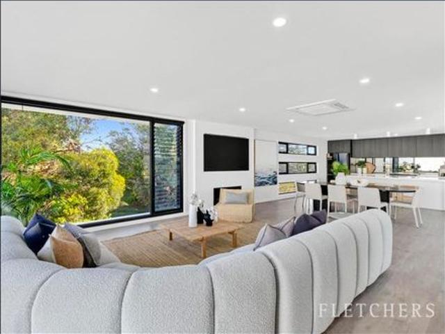 Townhouse for rent in Ocean Grove, Victoria