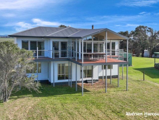 House for sale in Woodside Beach, Victoria