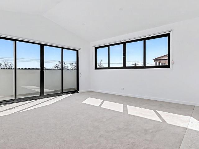 Townhouse for rent in Camerons Creek, Victoria
