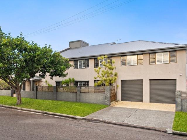 House for rent in Blue Bay, New South Wales