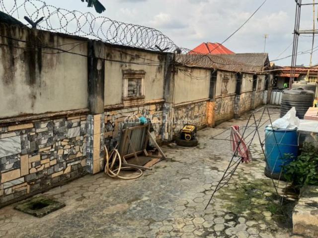 Detached duplex for sale in Alimosho, Abuja