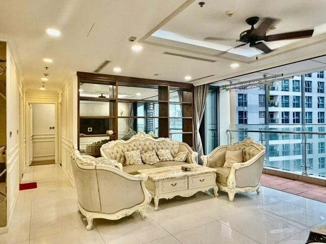 Căn hộ cho thuê tại Vinhomes Central Park, Thành phố Hồ Chí Minh