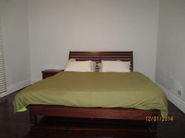Room for rent in Cockburn, Western Australia