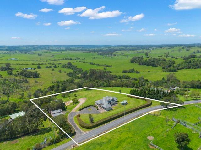 Cottage for sale in Croobyar, New South Wales
