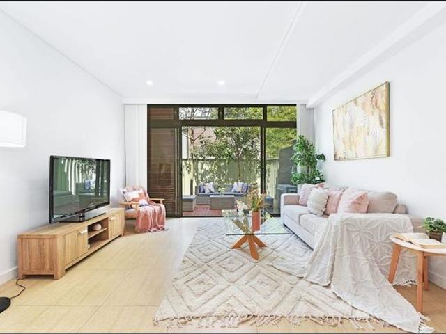 Townhouse for rent in Sutherland, New South Wales