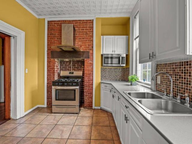 Detached House for sale in Mount Vernon, New York