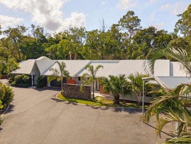 Cottage for sale in Toombul, Queensland
