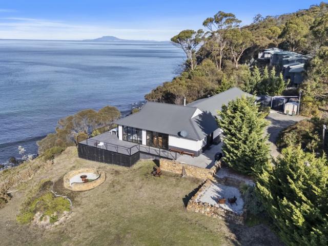 Townhouse for sale in Rocky Hills, Tasmania