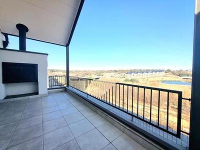 Apartment for rent in Johannesburg Ward 110, Sandton