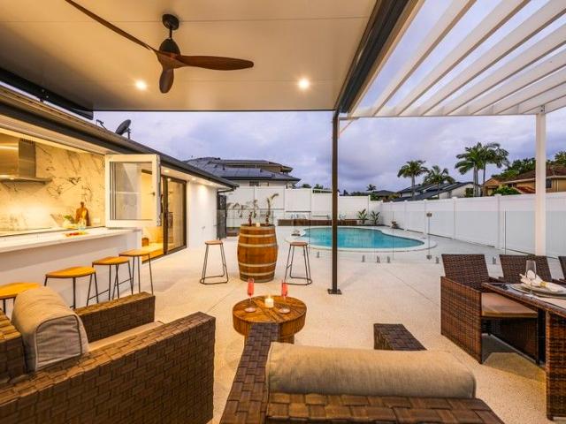 House for sale in Ashmore City, Queensland