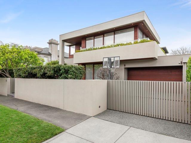 House for rent in Brighton, Melbourne