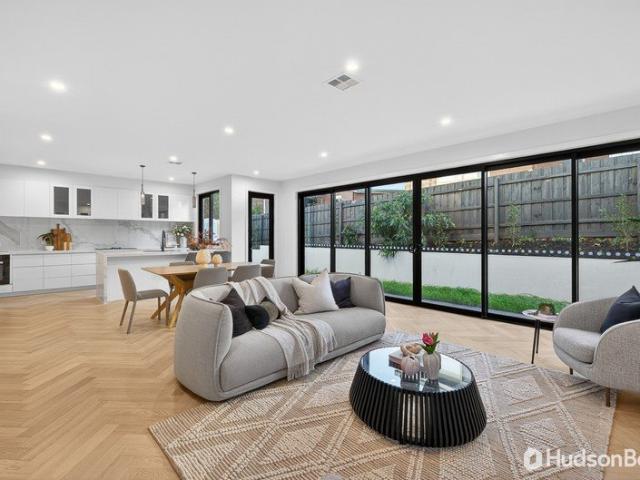 Townhouse for sale in Camerons Creek, Victoria