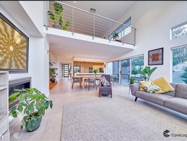 House for rent in Como, Western Australia