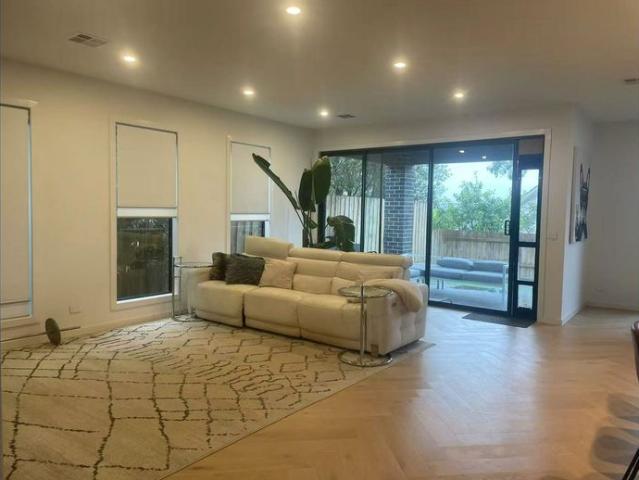 House for rent in Mount Waverley, Melbourne