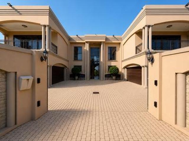 House for sale in Umhlanga, Kwazulu-natal