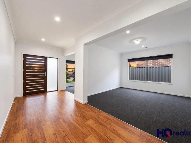 House for rent in Cornerstone, Melbourne
