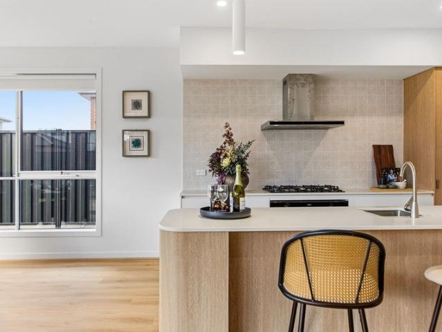 House for sale in Minta Estate, Melbourne