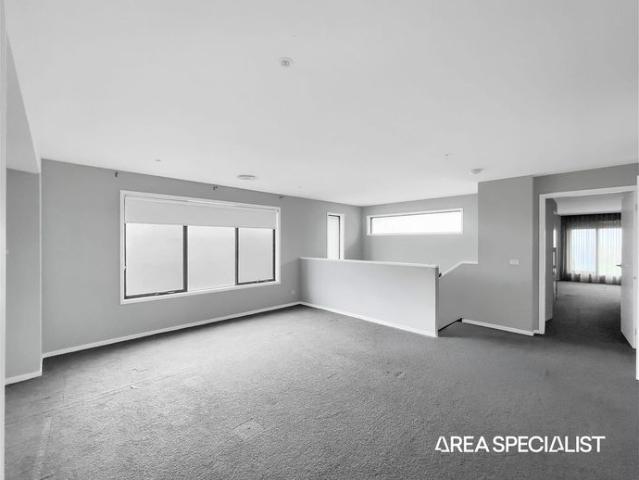 House for rent in Grandvue, Melbourne