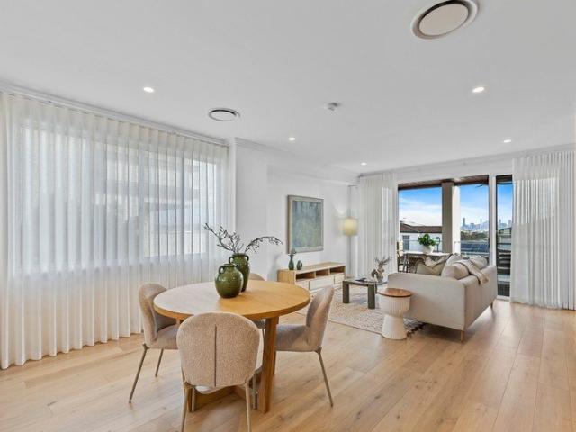 Townhouse for sale in Toombul, Queensland