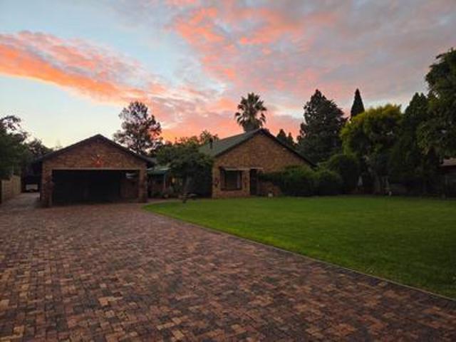 House for sale in Oranjeville, Free State