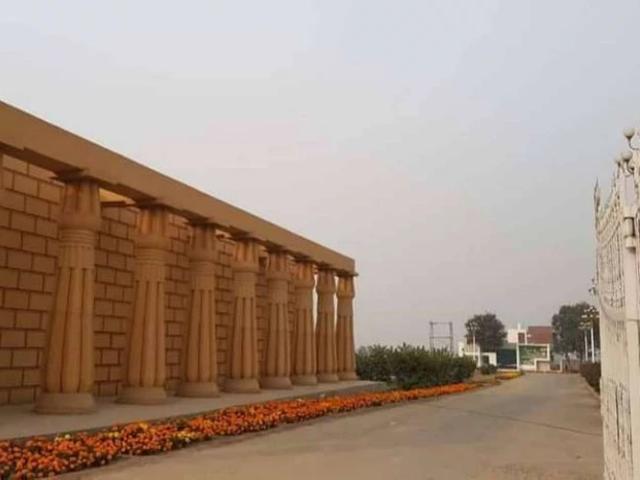 Commercial for sale in Al Rehman Gardens 2, سگیاں