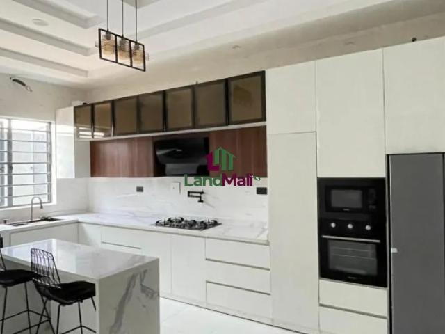 Property for sale in Eti Osa, Abuja