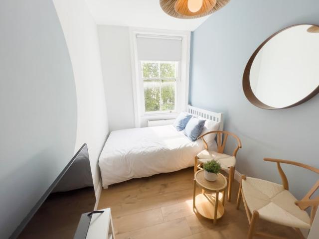 Apartment for rent in Kensal Town, Bayswater