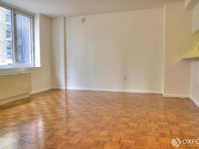 Apartment for rent in Arverne, New York