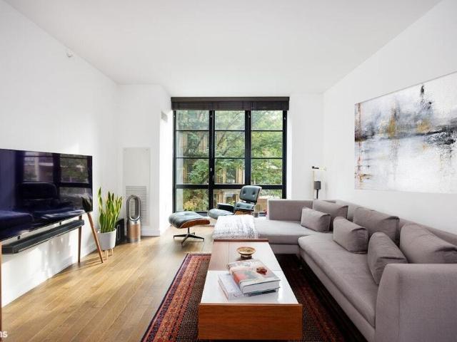 Apartment for sale in Chelsea