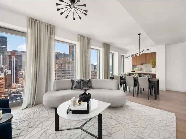 Apartment for sale in Arverne, New York
