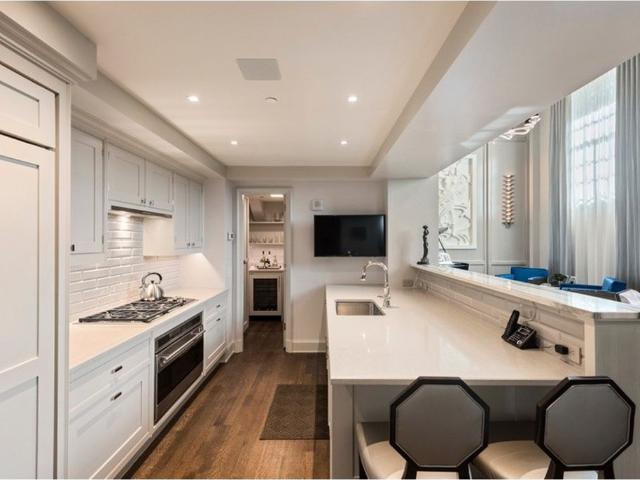 Apartment for sale in Arverne, New York