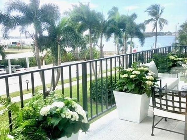 Apartment for sale in West Palm Beach