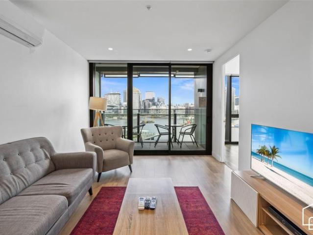 Apartment for rent in NewQuay, Melbourne