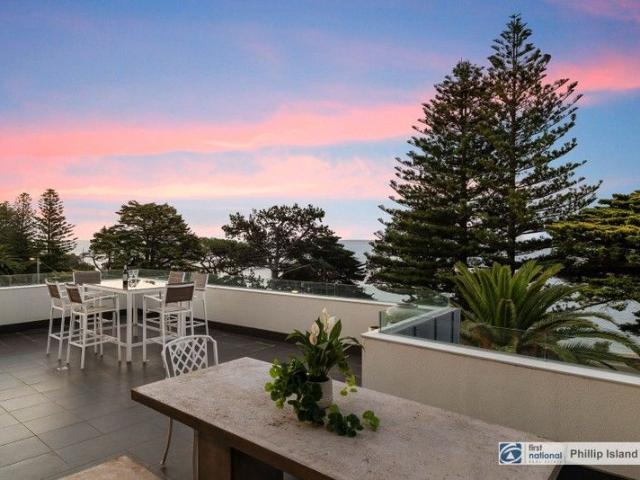 Apartment for sale in Cowes, Victoria