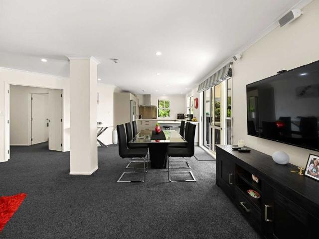 Apartment for rent in Hamilton Central, Hamilton City